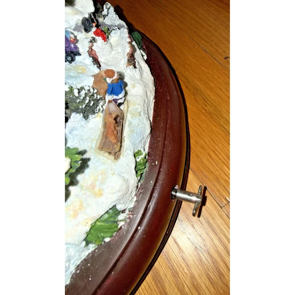 Rare LivingHome Christmas 18